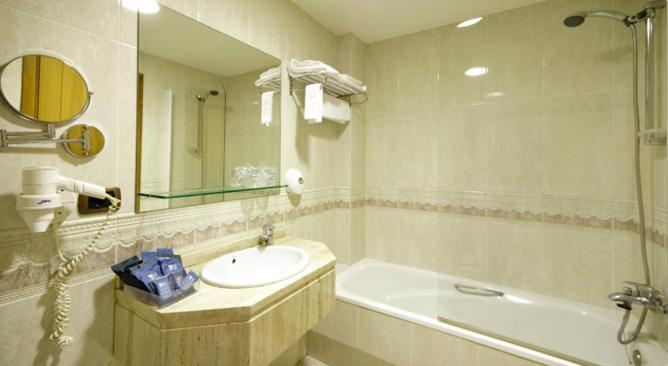 Hotel Florida 알테이소 외부 사진